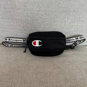 Champion Logo Waist Pack (Black)